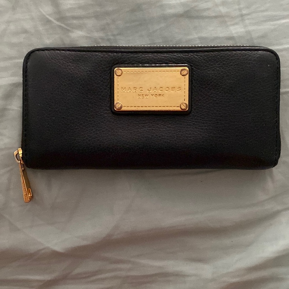 Marc Jacobs Black Leather Wallet